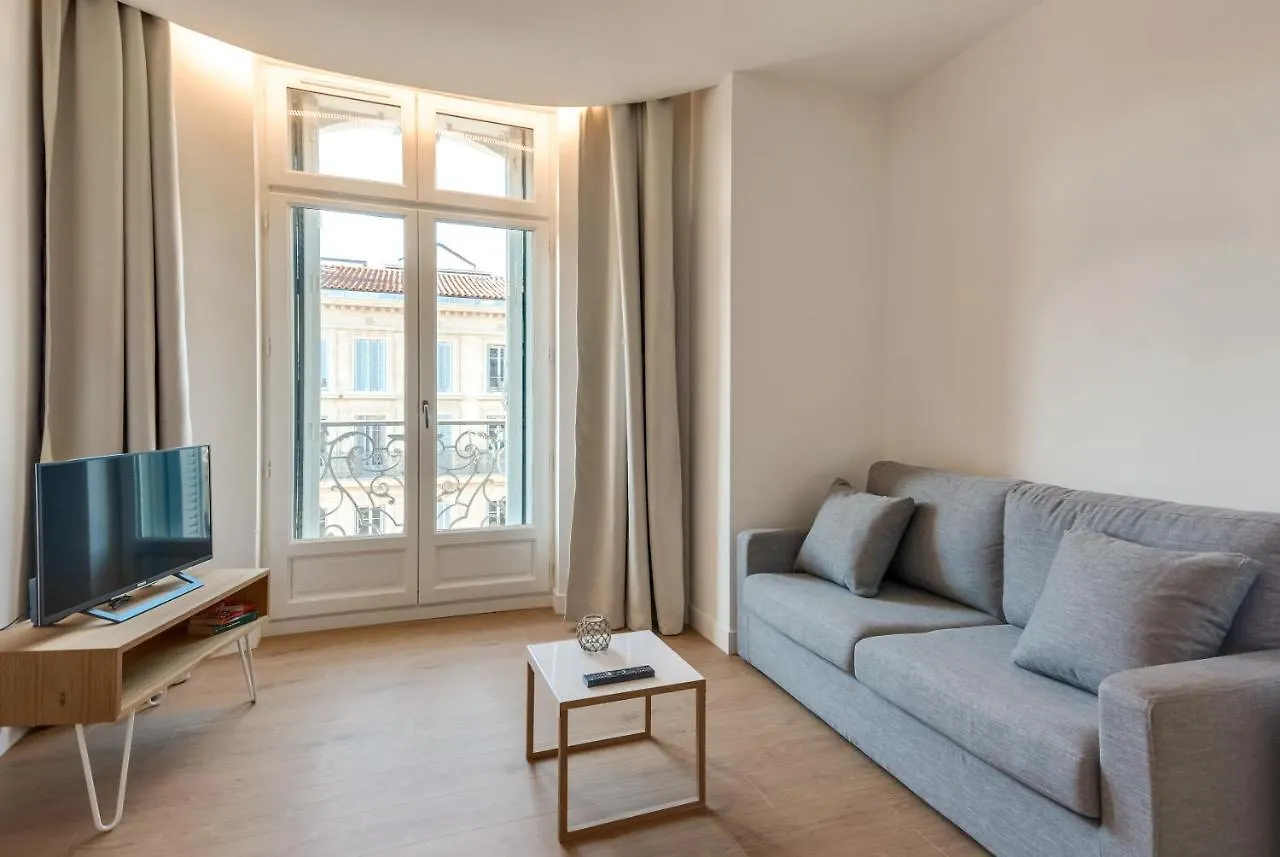 The Babel Community - Republique - Joliette Aparthotel Marseille 4*,  Frankrike