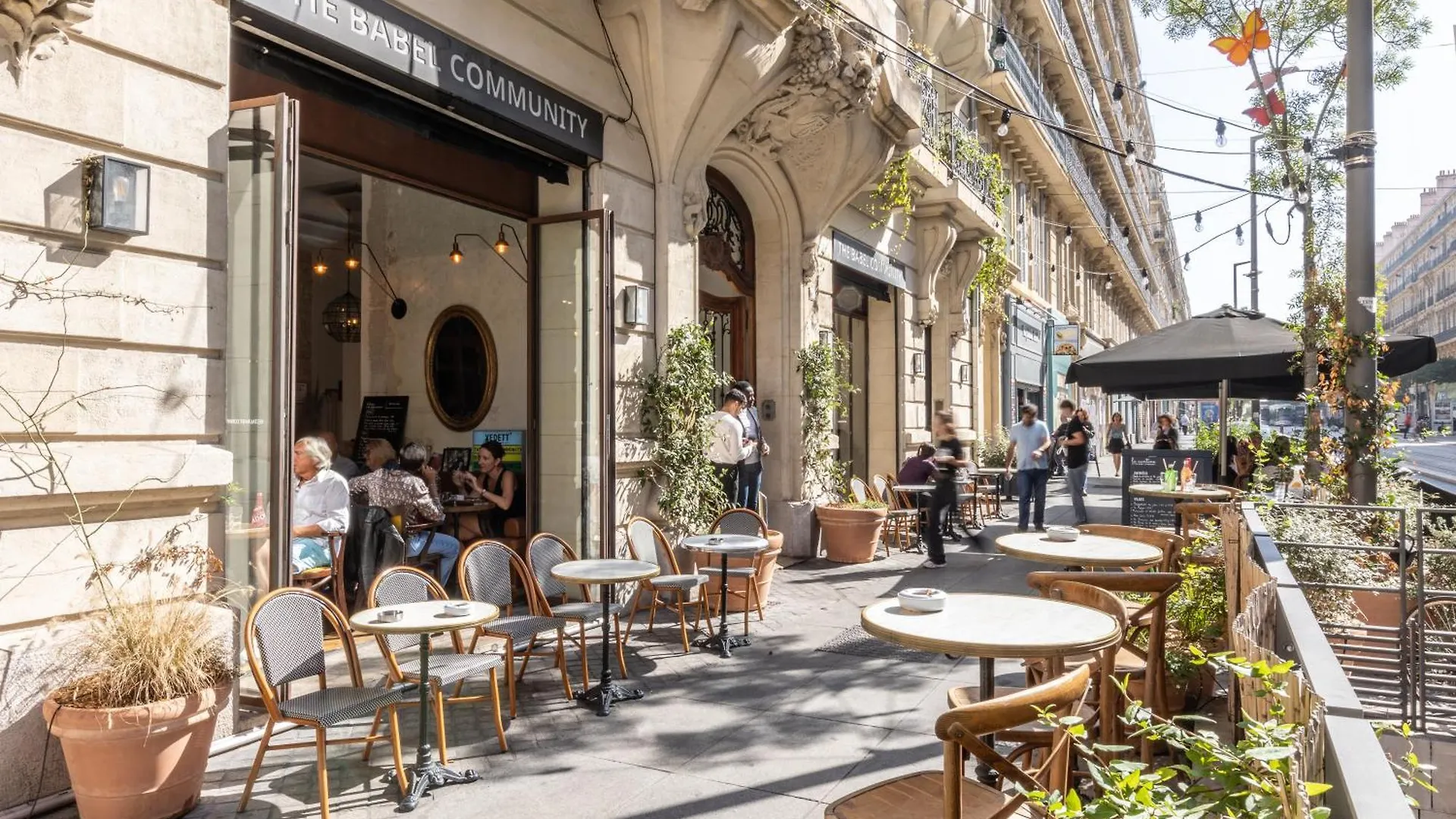 The Babel Community - Republique - Joliette Aparthotel Marseille