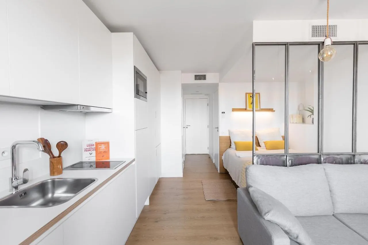 The Babel Community - Republique - Joliette Hotel Marseille